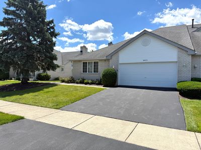 Property at 8821 Bluebird Dr, Tinley Park, IL