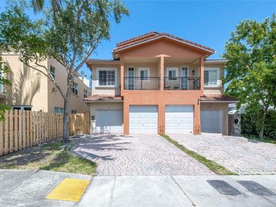 819 SW 7th Avenue