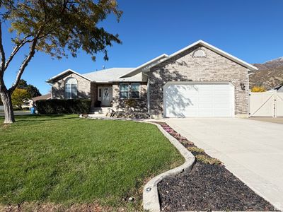 2032 S Highland Springs Cir