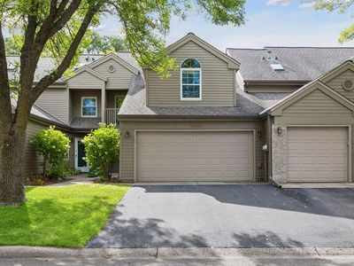 1640 Rose Hill Cir