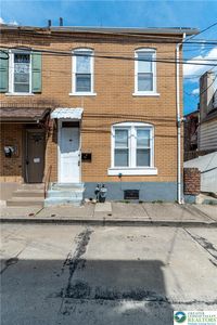 233 N Poplar St