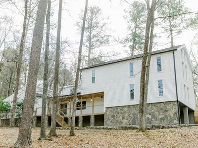 1 Woodbridge Way