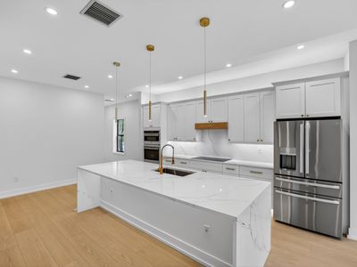 509 SW 11th Street