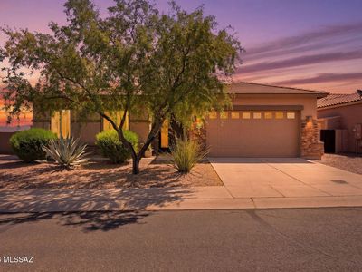 8640 N Moonfire Dr