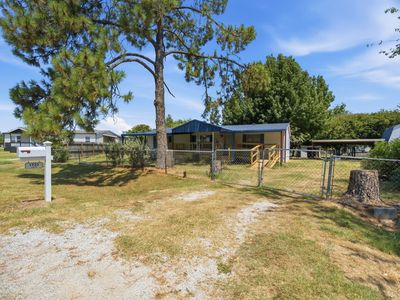 1932 Gale Dr