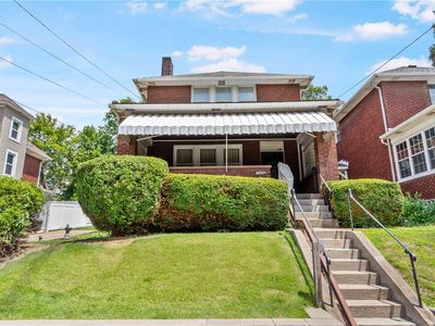 1035 Woodbourne Ave