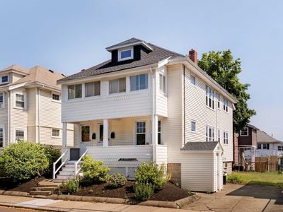 40-42 Elmira St