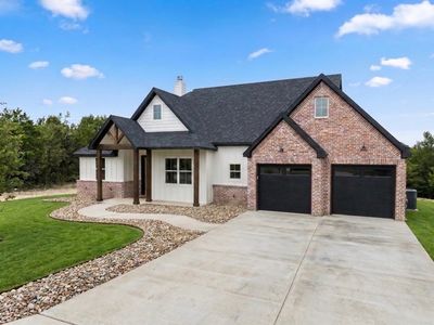 275 Christines Way