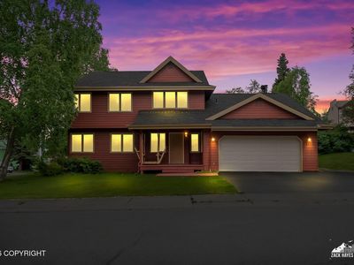 4830 Retriever Cir