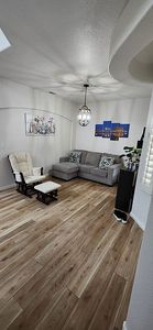 3121 English Oak Cir