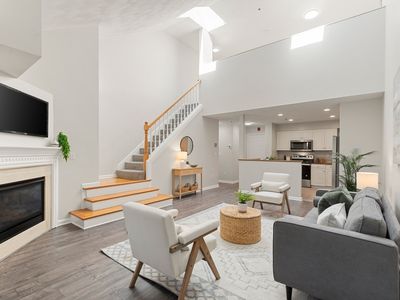 661 Lowell St Unit 14