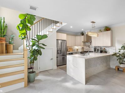 95 Thorne St #1
