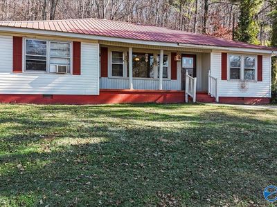 3117 Willow Beach Rd