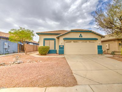 15668 W SAGUARO Lane