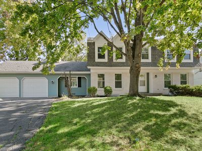 3667 Edward Dr