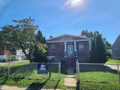 240 Pinewood Rd