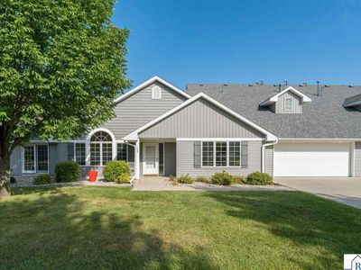749 Grayhawk Cir