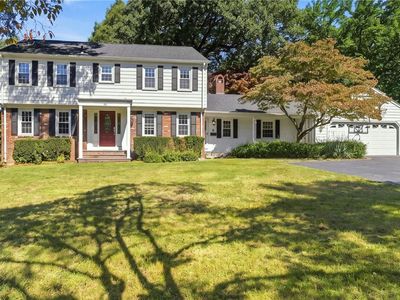 33 Old Oak Dr