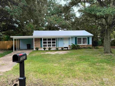 3921 W Charmaine Cir