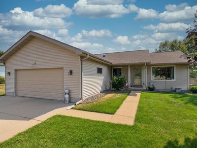 840 FAWN LANE