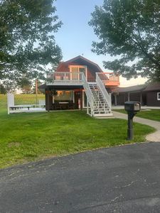 595 Rolling Meadows Dr