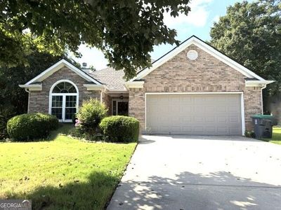 1102 Strath Clyde Way