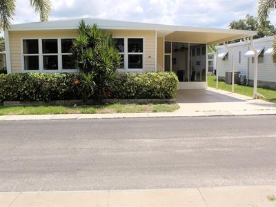 92 THATCH PALM STREET E