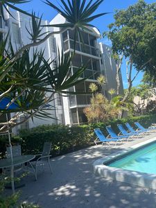 483 N Pine Island Road N #C305