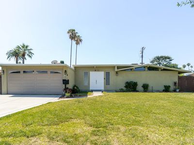 1434 Hollyoak Dr