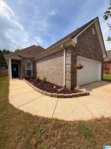 5447 Azalea Trce