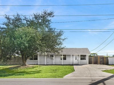 750 SW Lakehurst Drive