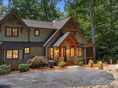 185 Songcatcher Ct
