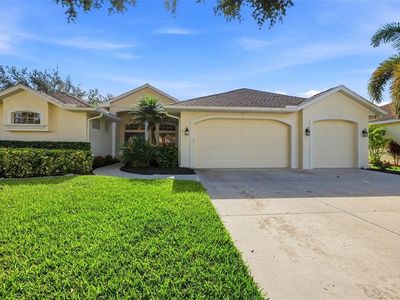 6228 Aventura Dr
