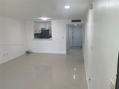 1550 NE 191st St APT 309