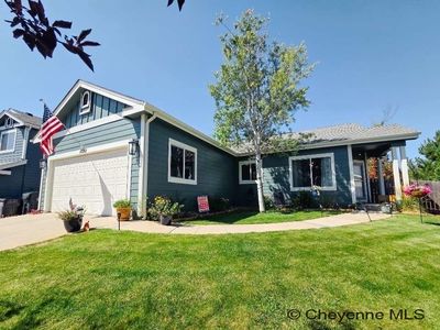 1722 SUNNY HILL