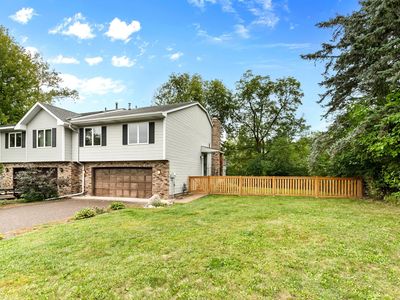 212 Transit Ave