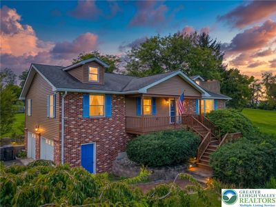 395 Sunrise Blvd