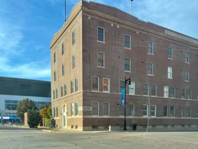 201 S Saint Francis Ave APT 203