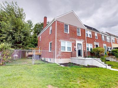 3531 Dudley Ave