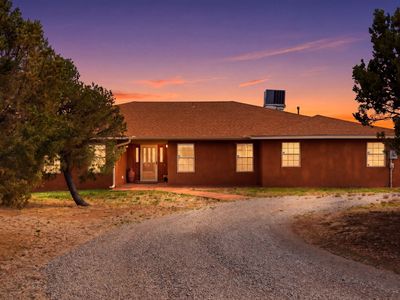 2 Autumnwood Ct