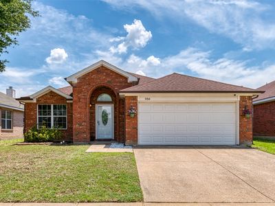 934 Plumeria Dr