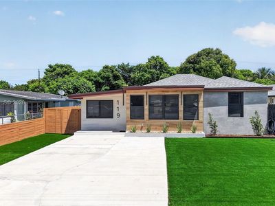 119 SW 4th Ave