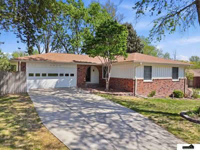 2500 Surrey Ct