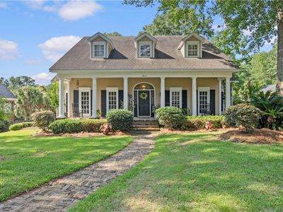 6812 Hunters Ct