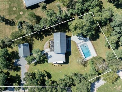 290 Windward Road