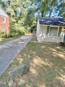338 Ard Pl NW