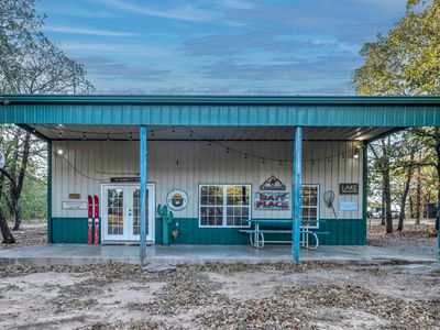 4101 Lawler Rd