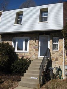 643 Saint Anthony Ln