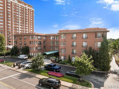 750 S Hanley Rd APT 470