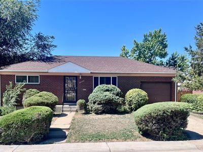 1466 E 111th Place